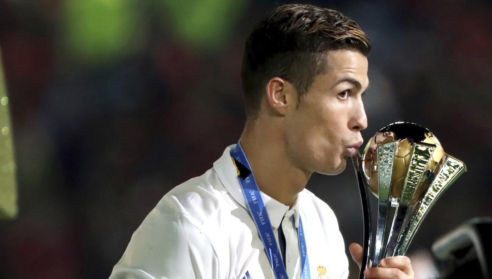 小雷：塞门约转会曼城似乎还有变数，我听说利物浦已经介入