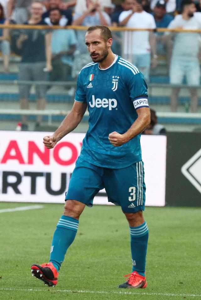 奥利塞和迪亚斯半程造40球德甲历史边锋组合第1