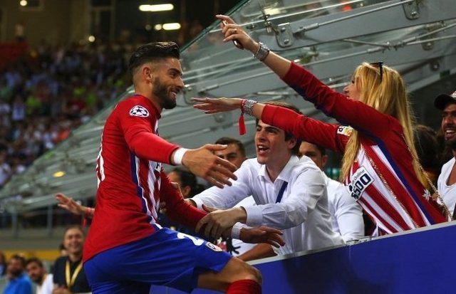 恩里克：登贝莱的第二球简直像是电子游戏里的操作，太精彩了