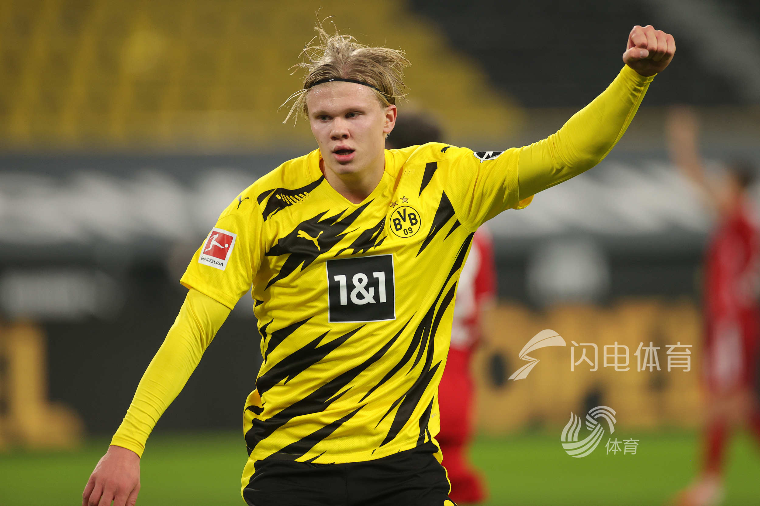 勇士险胜雄鹿，120-113获胜背后的关键功臣是谁？数据告诉你真相