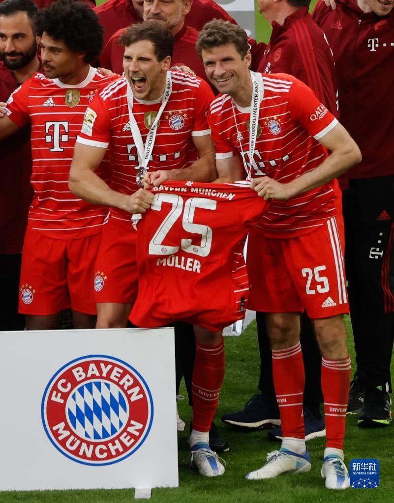 NBA：雄鹿字母哥连得18分